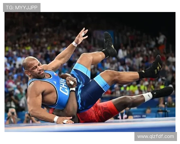 深度解析摔跤比赛规则与竞赛细则全面理解运动精神与胜负判定 深度解析摔跤比赛规则与竞赛细则全面理解运动精神与胜负判定